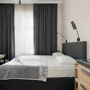 Very Berry - Glogowska 39-5 - Targowe, Self Check In 24h Апартаменты