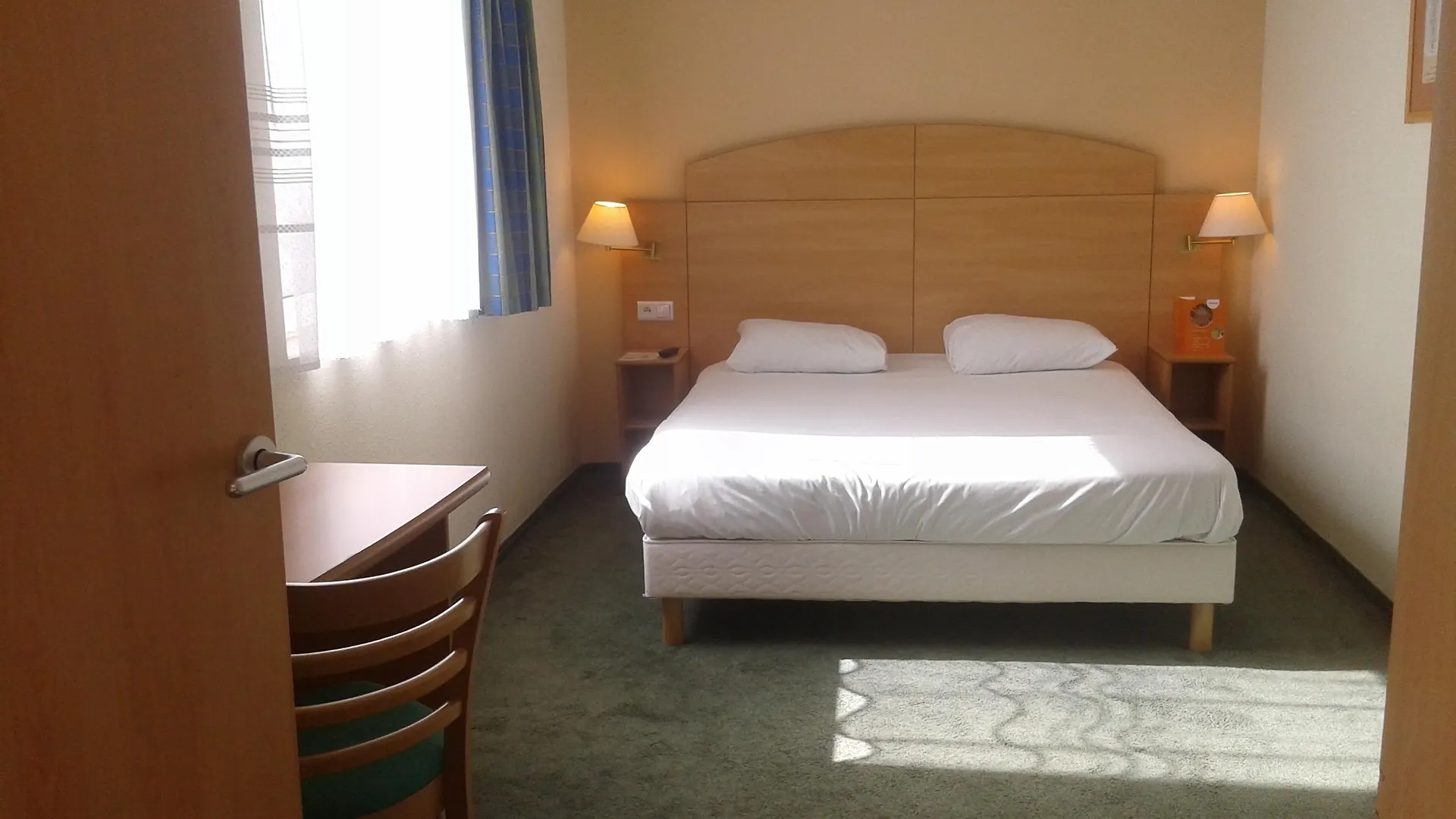 Campanile Poznan Hotel 2*,