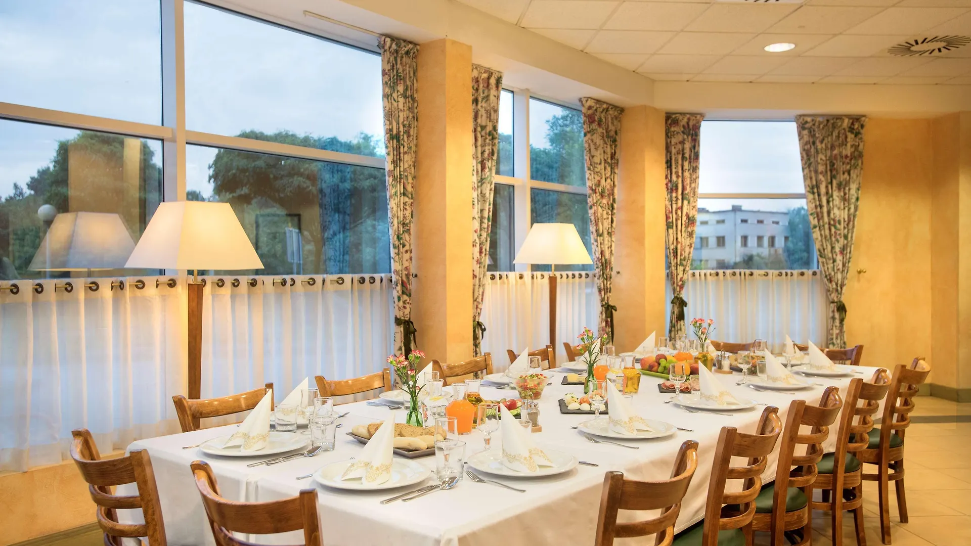 **  Campanile Poznan Hotel Poland