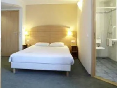 Hotel Campanile Poznan