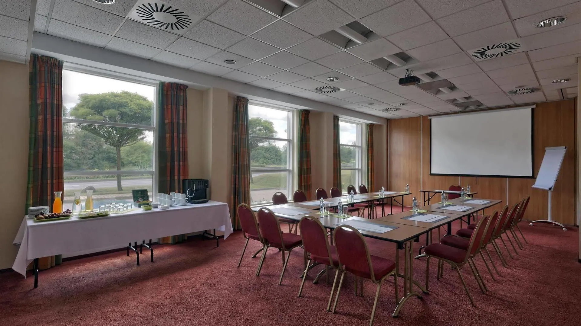 **  Campanile Poznan Hotel Poland