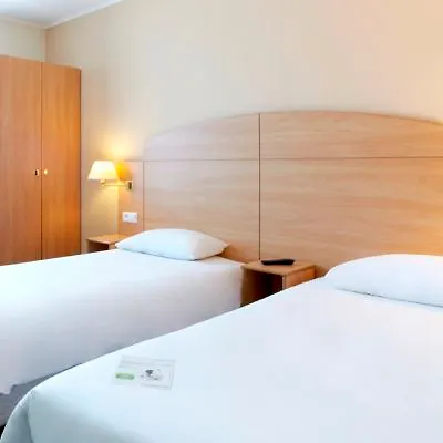 **  Hotel Campanile Poznan Polonia